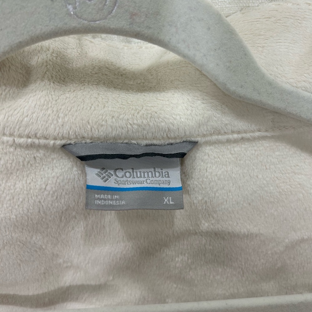Columbia Jacket - Picture 6 of 6